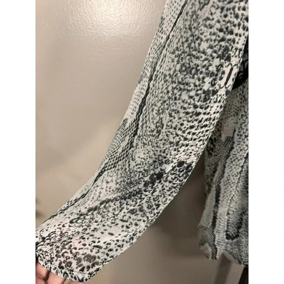 Daniel Rainn L Sheer Black Popover Top Long Sleeve Roll Tab Quilt Block Print - Picture 3 of 10